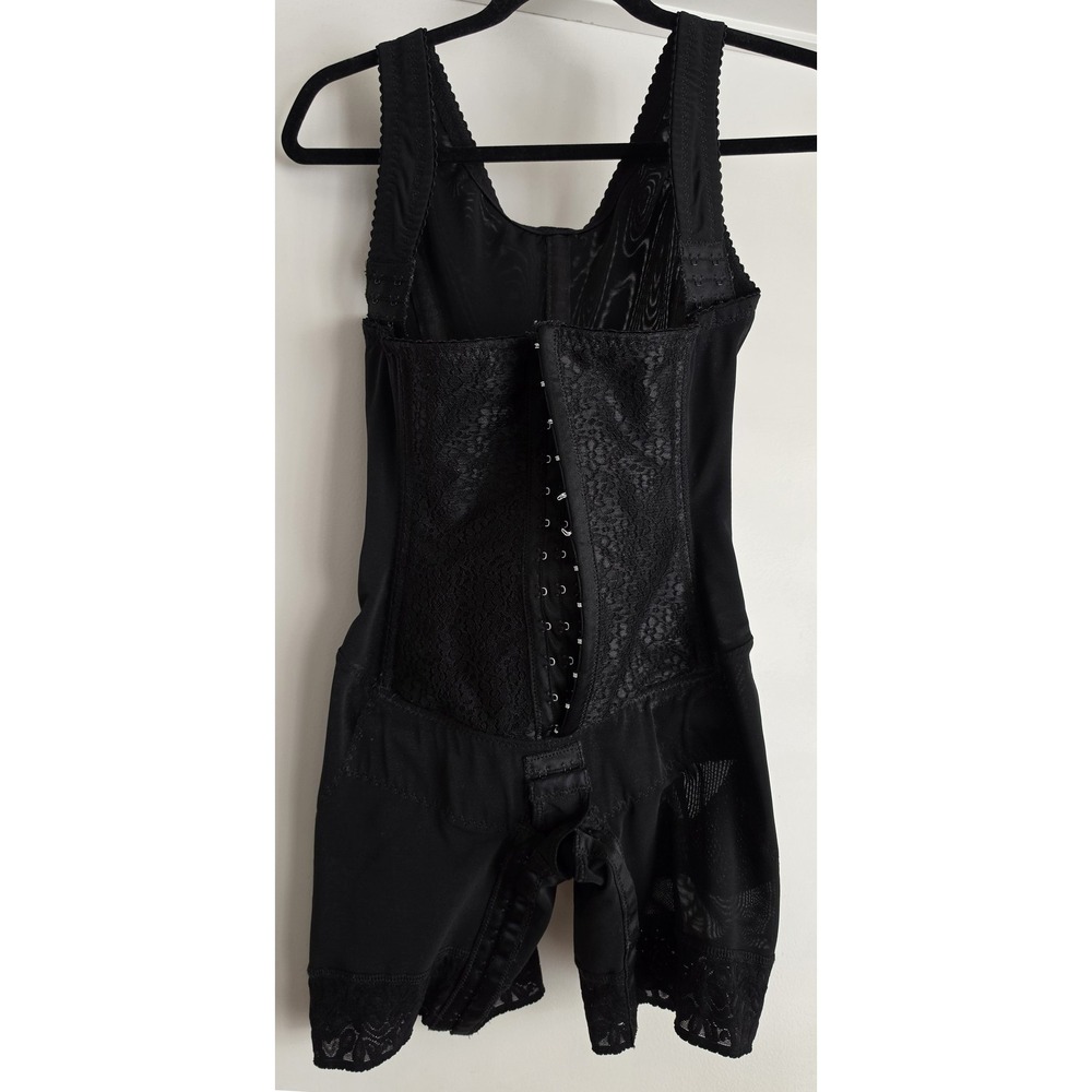 Fancy Firm Shapewear Women Size 30 Black Sleeveless Bodysuit Shaper
